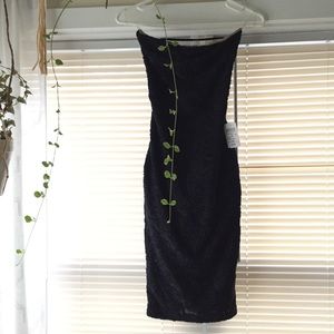 New‼️ fitted black soft dress